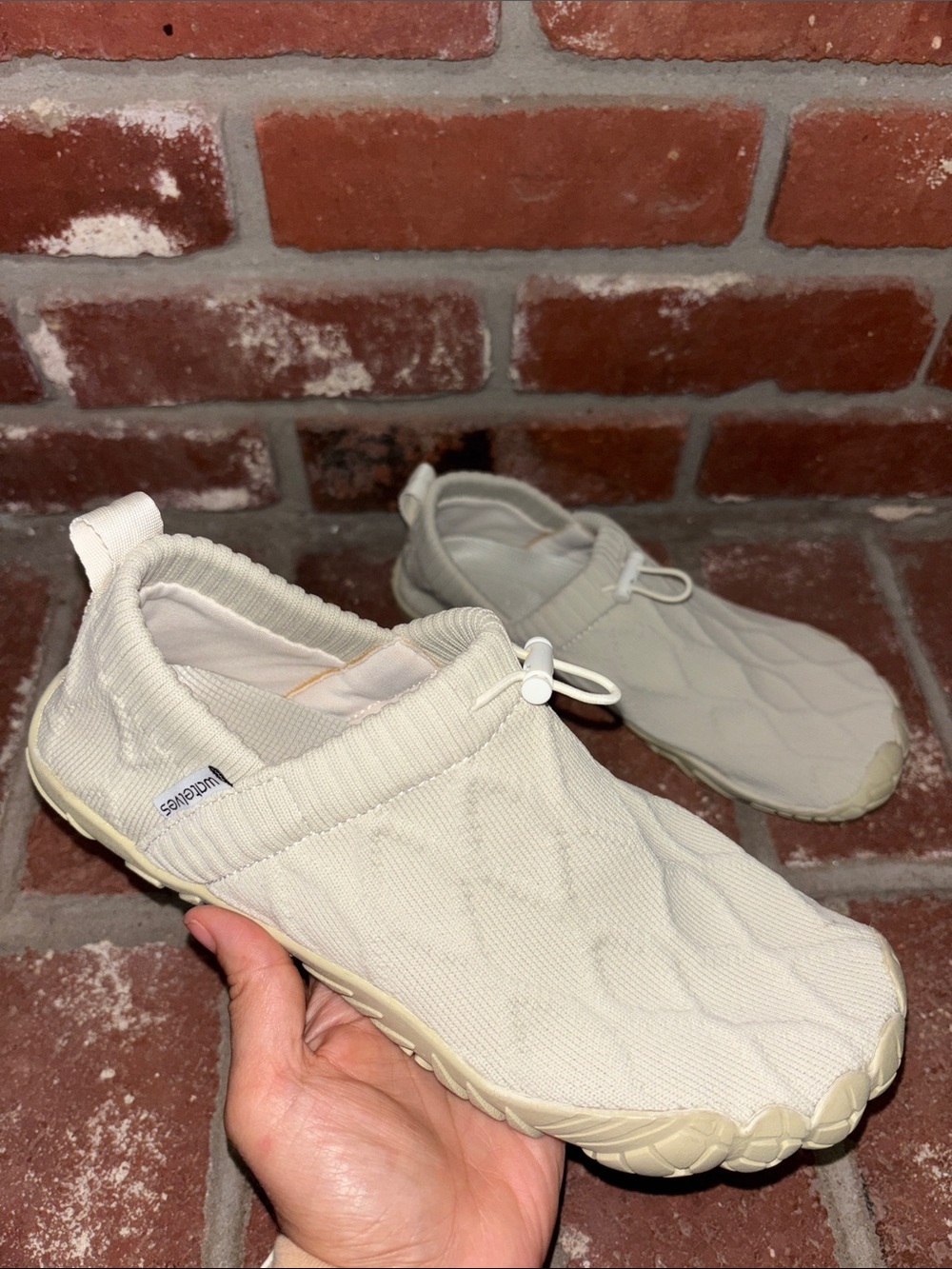 WateLves Slip-On Barefoot Walk All Day Water Shoes Women’s Size 9